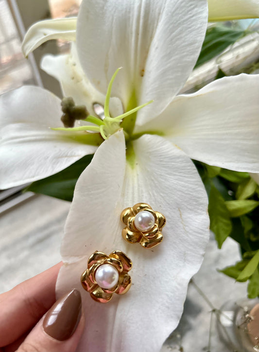 Vintage Bloom Earrings