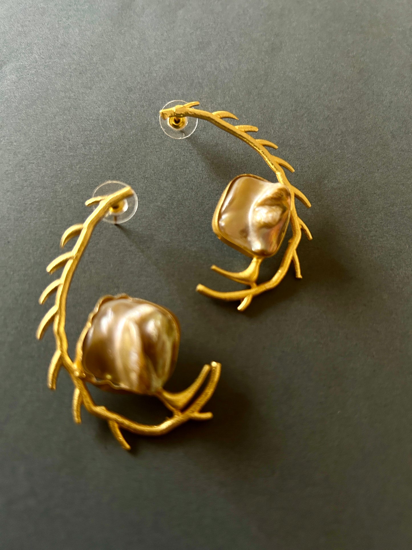Moon Pearl Stunners