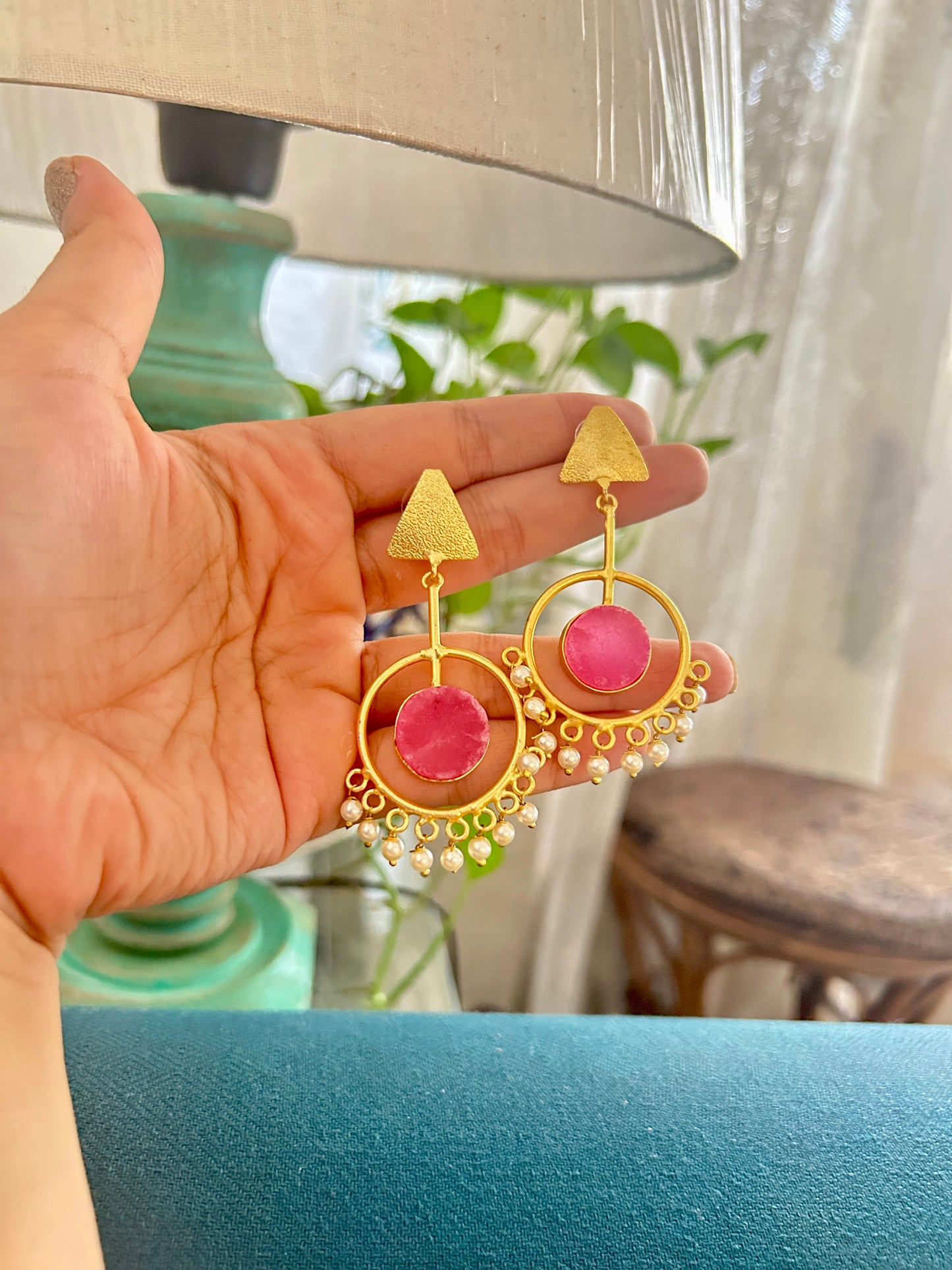 kyra Jhumka